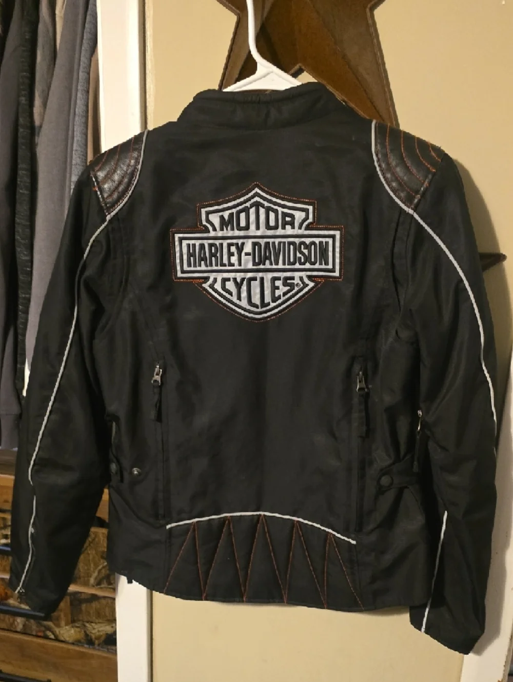 Harley-Davidson Black Jacket with White and Orange Accents Brand New Windproof - Picture 9 of 9